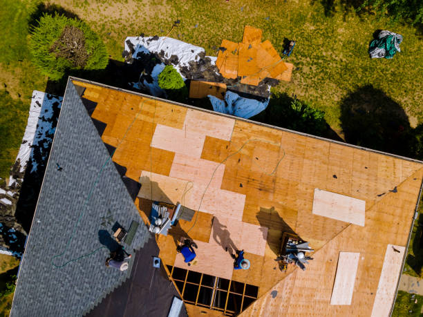 Best Roof Maintenance Services  in Benton City, WA